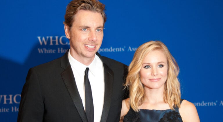 Kristen Bell And Dax Shepard Speak With Their Daughters About Their ...